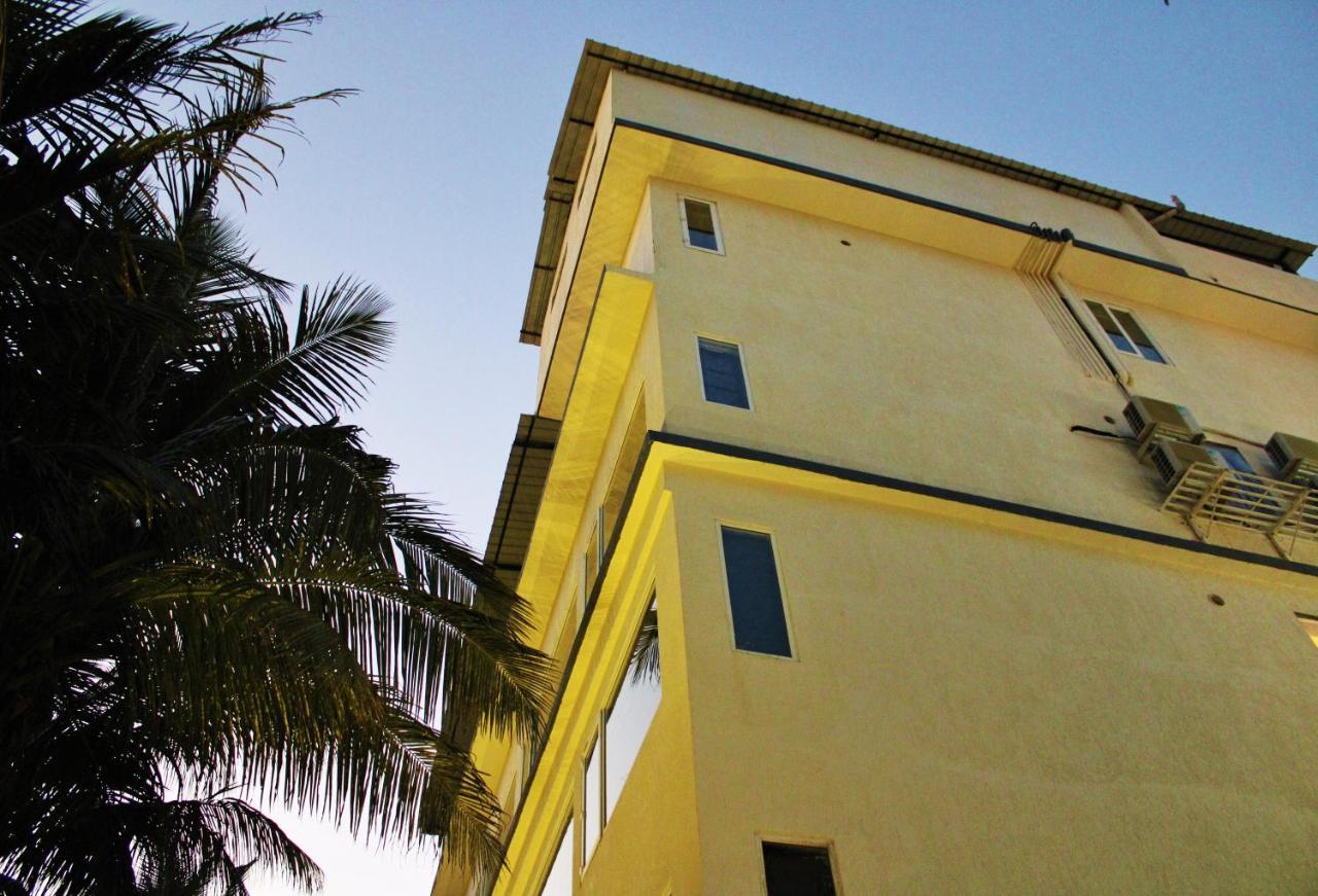 Wotel Calangute Goa Ngoại thất bức ảnh